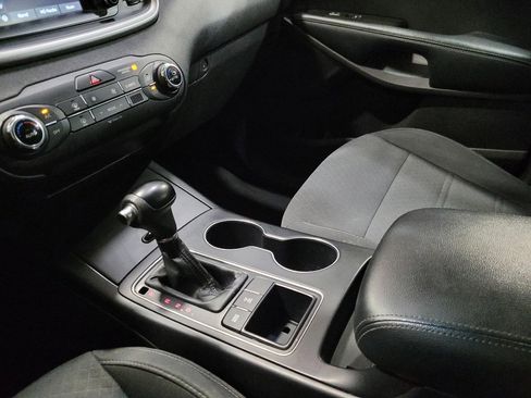 Used 2018 Kia Sorento AWD image 26