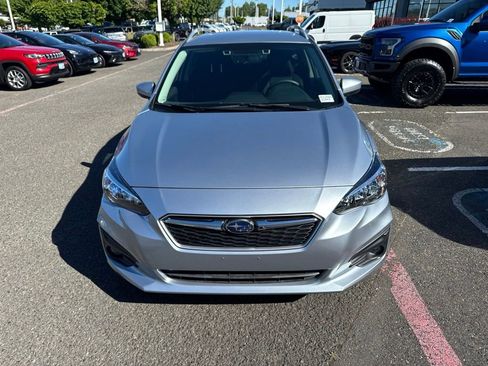 Used 2018 Subaru Impreza 2.0i Premium w/ Eyesight & BSD & Rcta AWD/4WD image 2