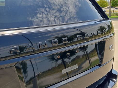 Used 2017 Land Rover Range Rover HSE AWD/4WD image 11