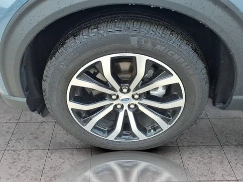 Used 2025 Ford Explorer ST-Line RWD image 6