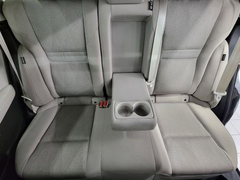 Used 2025 Nissan Rogue SV image 24