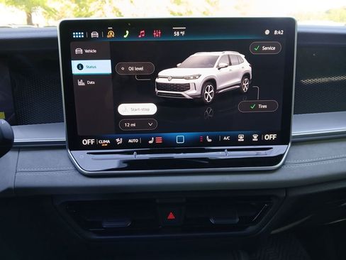 New 2026 Volkswagen Tiguan SE R-Line AWD/4WD image 18