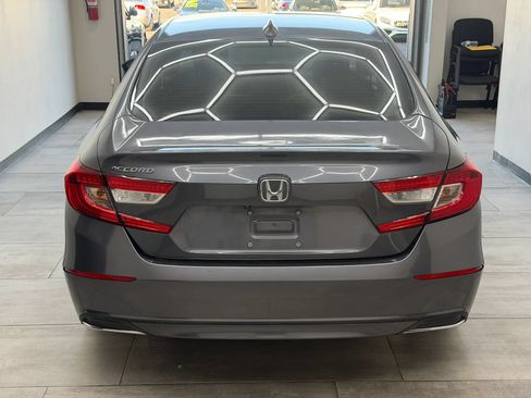 Used 2018 Honda Accord LX image 7
