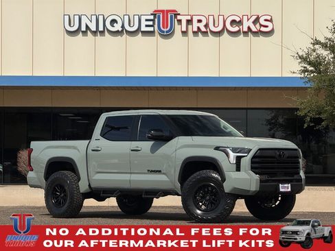 Used 2024 Toyota Tundra Limited AWD/4WD image 1