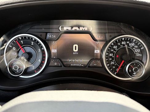 Used 2022 RAM 2500 Laramie AWD/4WD image 19
