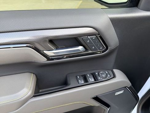 Certified 2023 Chevrolet Silverado 1500 ZR2 w/ ZR2 Bison Edition AWD/4WD image 15