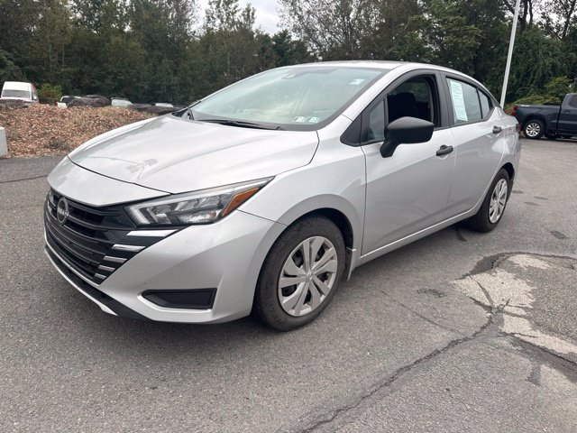 Used 2025 Nissan Versa S w/ Trunk Package FWD image 16