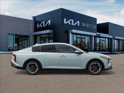 New 2026 Kia K4 EX image 7