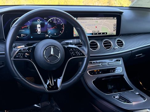 Used 2021 Mercedes-Benz E 350 E 350 image 31