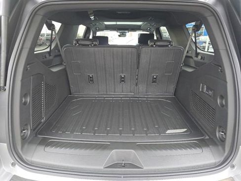 New 2026 GMC Yukon XL Elevation w/ Elevation Premium Package image 25