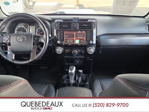 Used 2022 Toyota 4Runner TRD Off-Road Premium AWD/4WD image 30