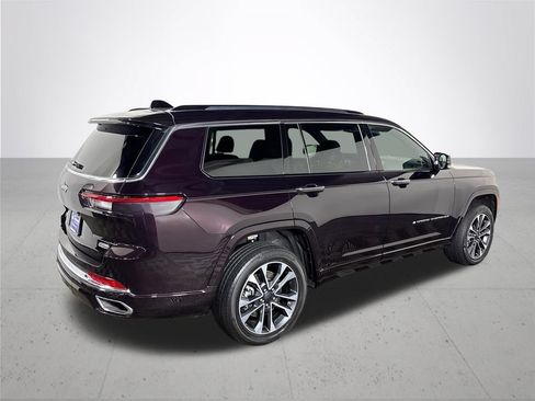 Used 2023 Jeep Grand Cherokee L Overland AWD/4WD image 6