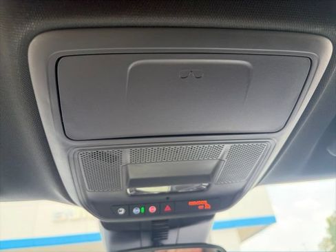 New 2026 Buick Enclave Sport Touring w/ LPO, Floor Liner Package AWD/4WD image 24