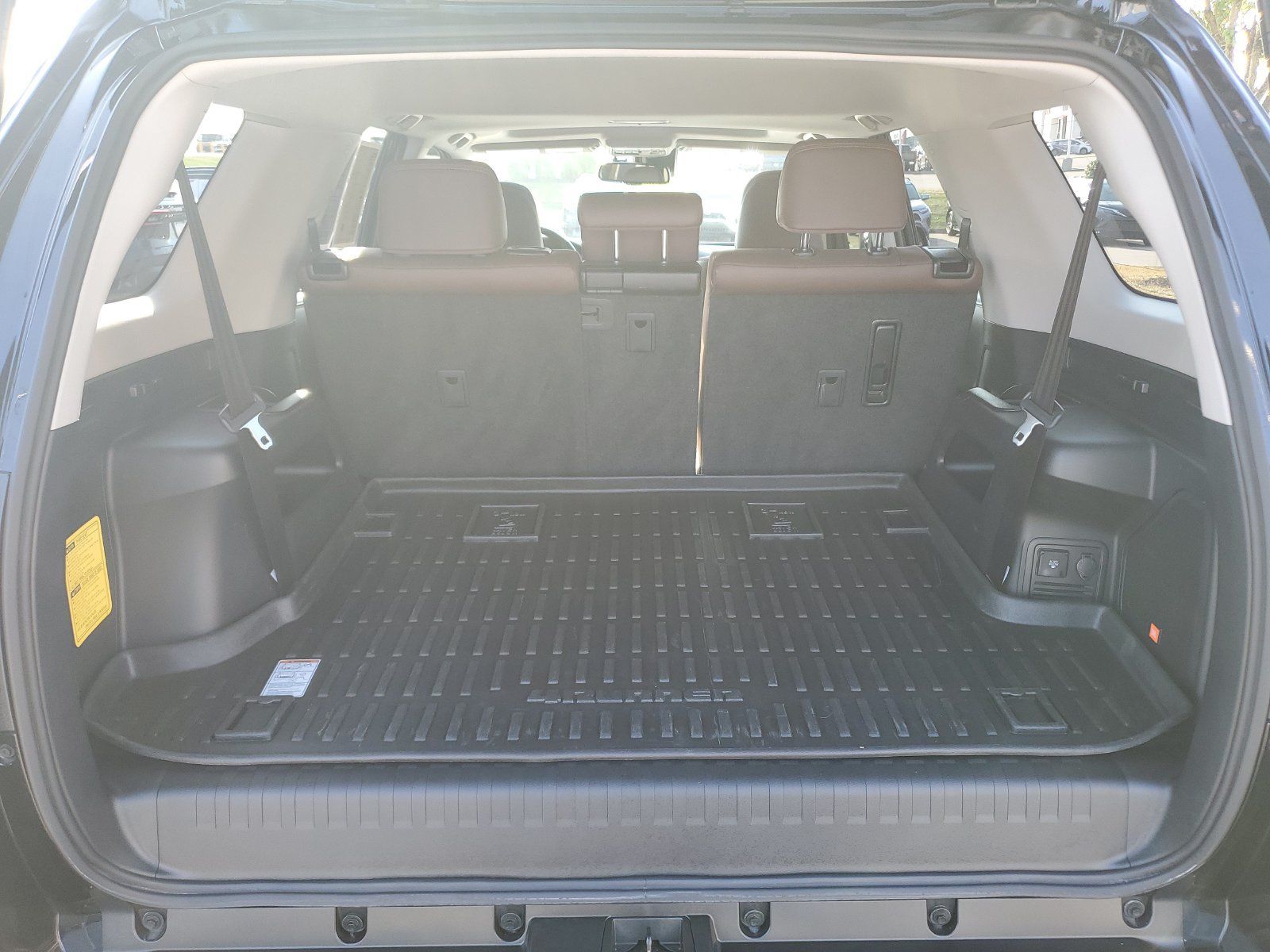 Used 2023 Toyota 4Runner Limited AWD/4WD image 8