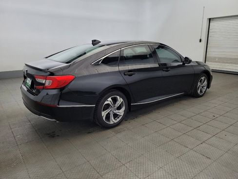 Used 2018 Honda Accord EX image 10