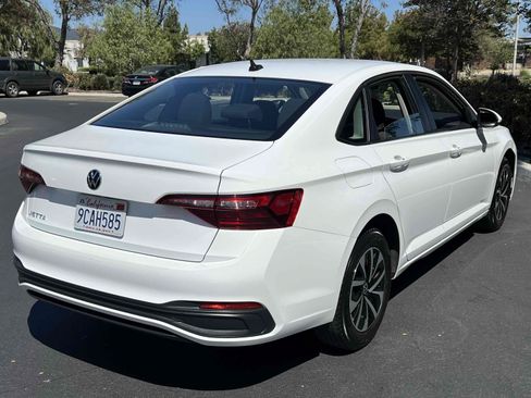 Used 2022 Volkswagen Jetta S FWD image 13