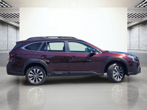 Certified 2025 Subaru Outback Limited XT AWD/4WD image 6