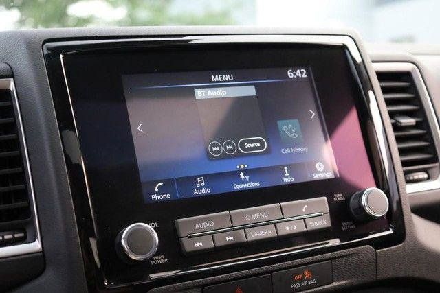 Used 2022 Nissan Frontier SV w/ SV Premium Package AWD/4WD image 12