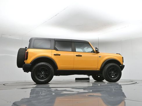 Used 2022 Ford Bronco Wildtrak image 55