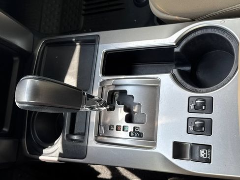 Used 2023 Toyota 4Runner SR5 Premium w/ Moonroof Package RWD image 30