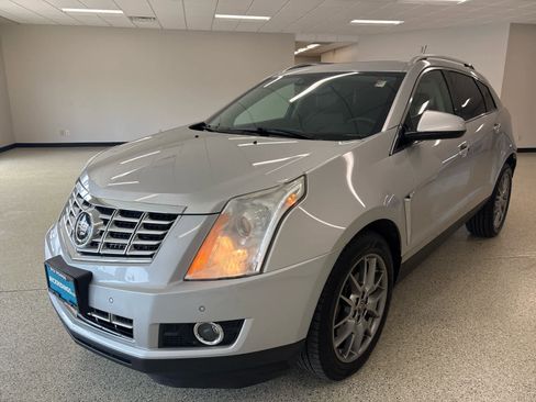 Used 2015 Cadillac SRX Premium w/ Driver Assist Package AWD/4WD image 1