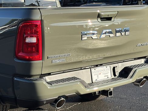 Used 2026 RAM 1500 Big Horn AWD/4WD image 10