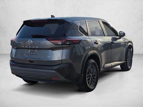 Used 2021 Nissan Rogue S image 5