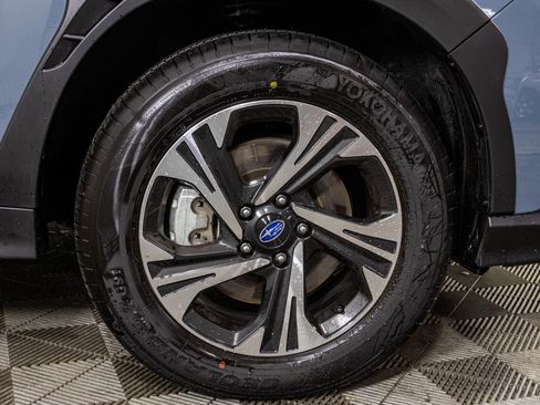 Used 2025 Subaru Crosstrek 2.0i Premium image 47