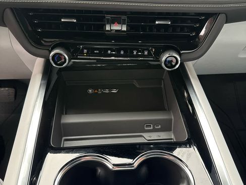 New 2026 Chevrolet Tahoe Premier w/ Sun And Tow Package image 20