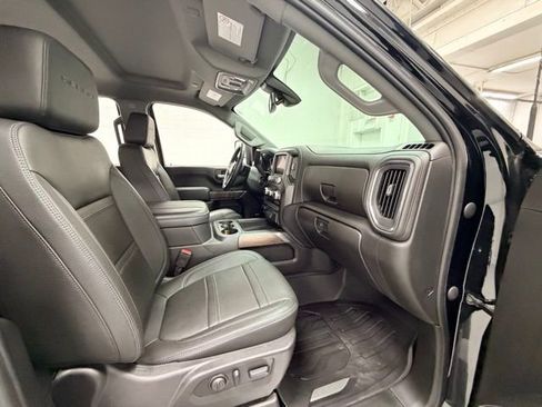 Certified 2023 GMC Sierra 2500 Denali image 25