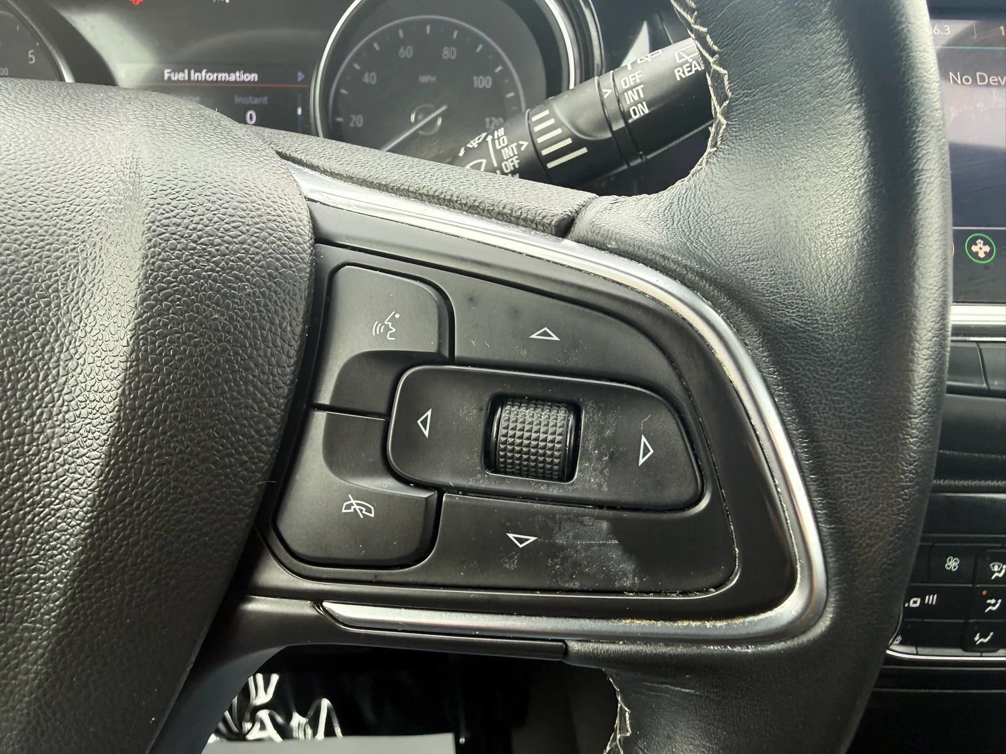 Used 2021 Buick Encore GX Select w/ Experience Buick Package FWD image 22