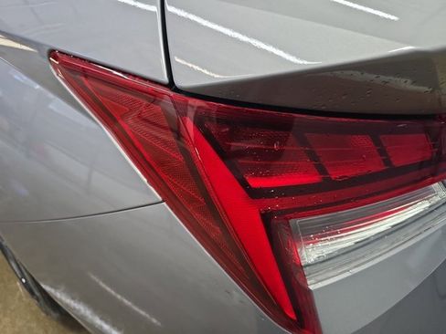 New 2026 Hyundai Elantra Limited image 35