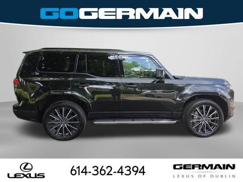 Used 2025 Lexus GX 550 AWD/4WD image 7