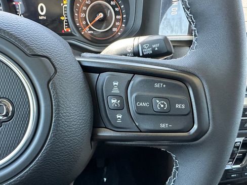 New 2026 Jeep Gladiator Sport AWD/4WD image 20