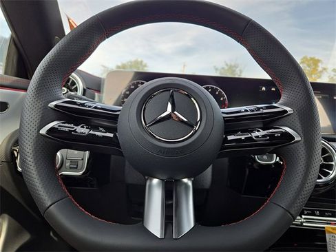 New 2025 Mercedes-Benz CLA 250 4MATIC image 15