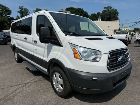 Used 2018 Ford Transit 350 XLT RWD image 2