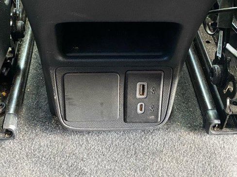 Used 2024 Buick Encore GX Sport Touring image 29