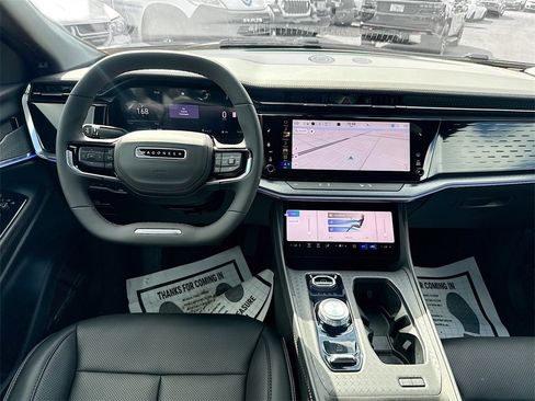 Used 2025 Jeep Wagoneer S Limited image 25