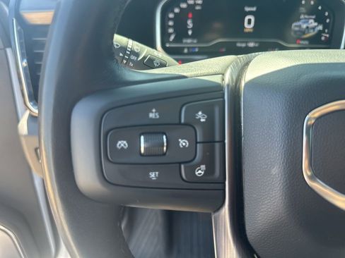Used 2024 GMC Sierra 2500 Denali Ultimate AWD/4WD image 9