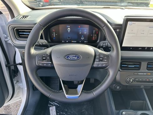 New 2025 Ford Maverick Lobo image 12