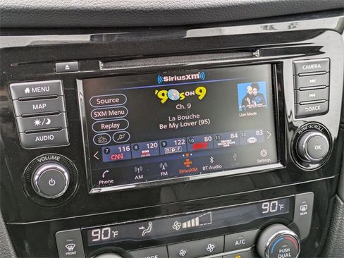 Used 2019 Nissan Rogue SL image 22