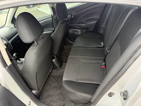 Used 2019 Nissan Versa SV image 16