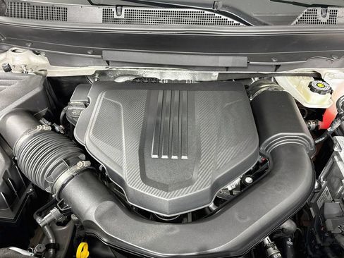 New 2026 GMC Acadia AT4 AWD/4WD image 31