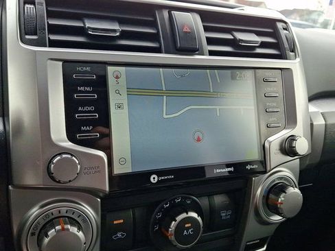 Used 2022 Toyota 4Runner SR5 Premium w/ Moonroof Package RWD image 22