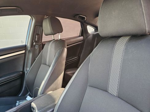 Used 2021 Honda Civic Sport image 23