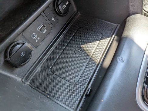 Used 2021 Hyundai Kona Limited AWD/4WD image 60