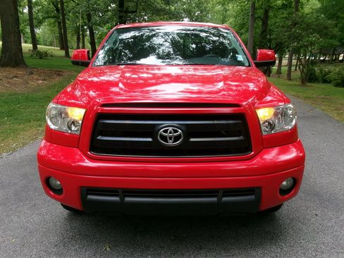 Used 2011 Toyota Tundra 2WD Double Cab w/ TRD Sport Pkg image 2