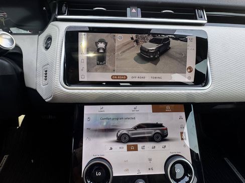 Certified 2021 Land Rover Range Rover Velar R-Dynamic S AWD/4WD image 19