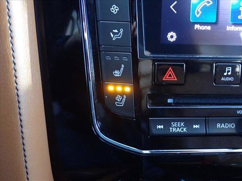 Used 2021 INFINITI QX80 Sensory w/ All-Season Package image 22