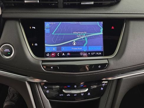 Used 2025 Cadillac XT5 Premium Luxury AWD/4WD image 13